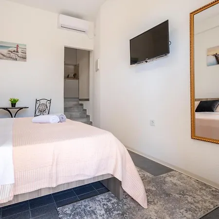 Apartments&rooms La Putalina Neum