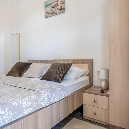 Apartments&rooms La Putalina Casa de hóspedes