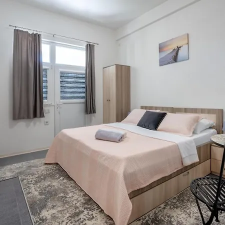 Casa de hóspedes Apartments&rooms La Putalina Neum